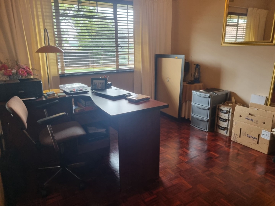 4 Bedroom Property for Sale in Vaalpark Free State